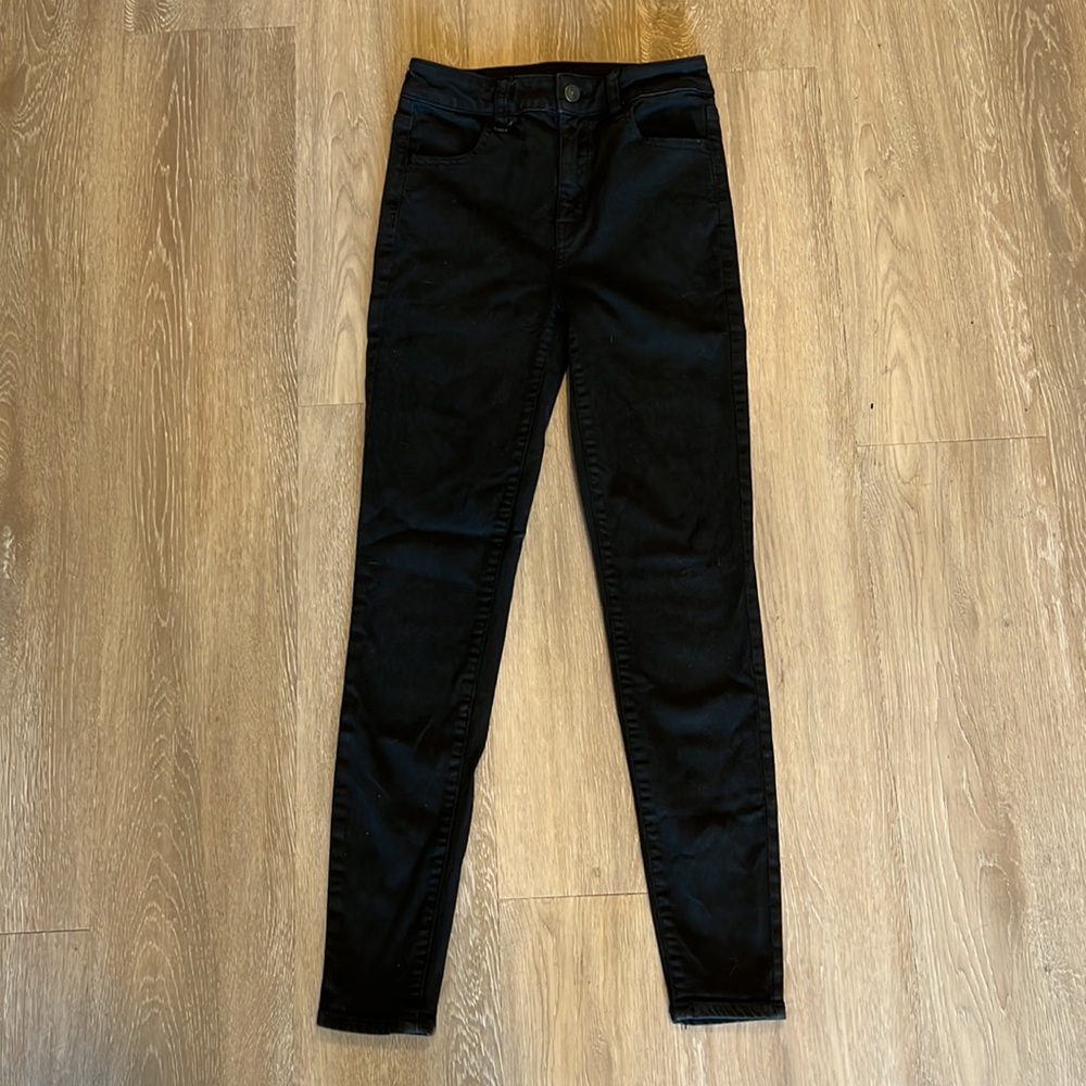 American Eagle every day Black Jeans size 0 short!